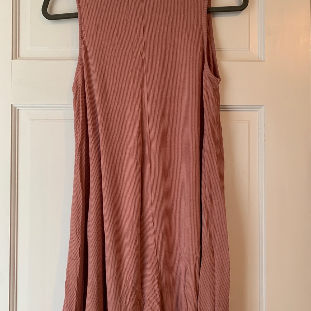 Pink sundress - Picture 2 of 3